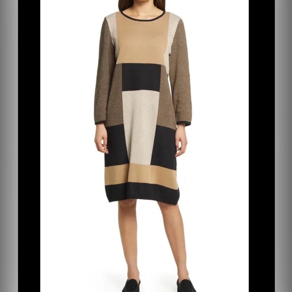 Anne Klein Dresses & Skirts - Anne Klein Brand Black & Tan Jessie Colorblock Sweater Dress size L